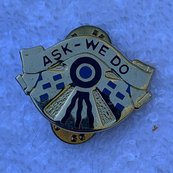 Military Unit Crest - 553rd Support Battalion (Ask We Do) Lapel Pin - Picture 3 of 4